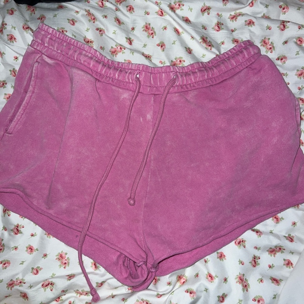 Pink draw string shorts